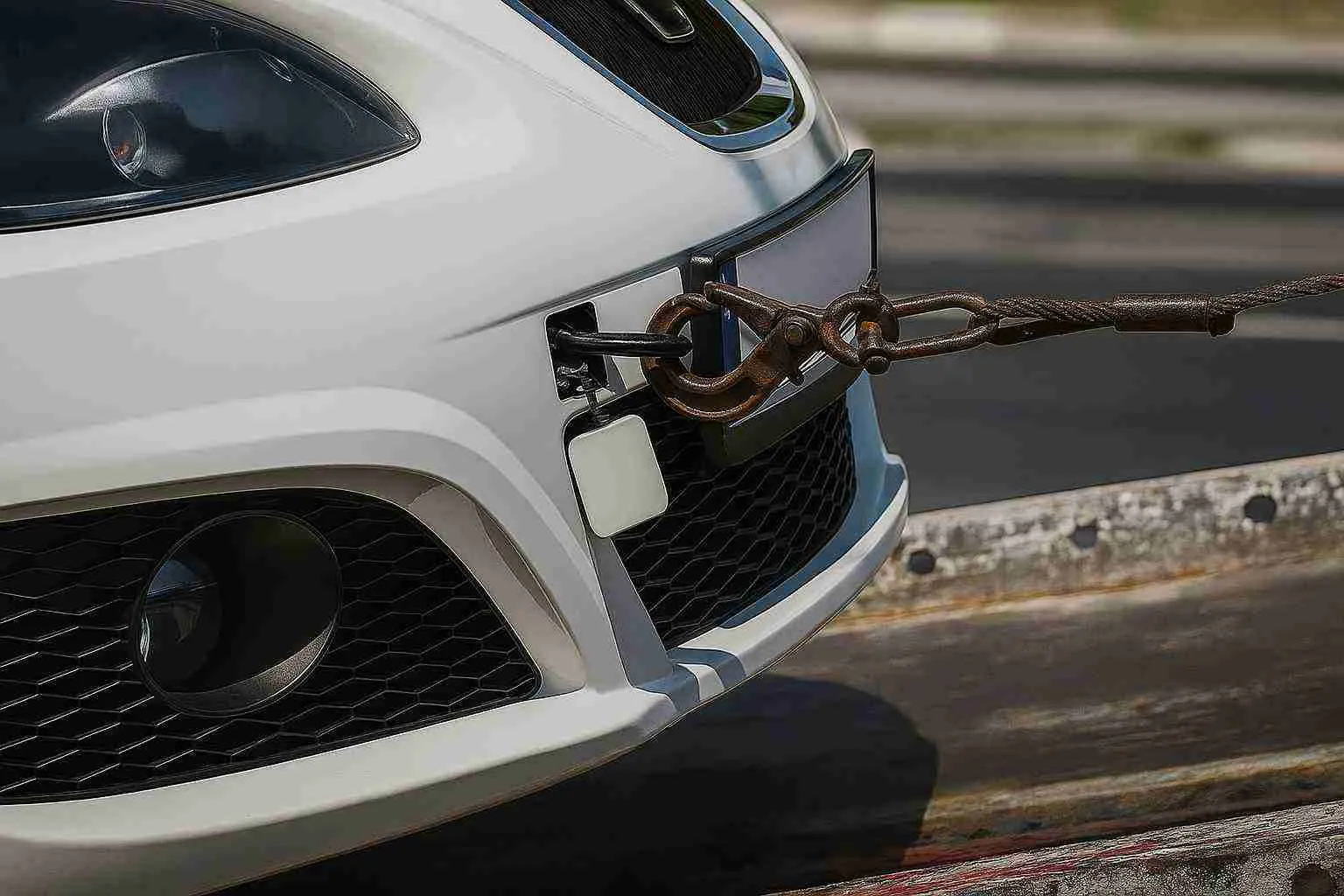 Minnetowta Towing Hook and Chain Wrecker Towing Services in Minnetowta Towing Experienced Towing Professionals in Bloomington, Minneapolis, Edina, Eden Prairie, and Richfield, Minnesota.